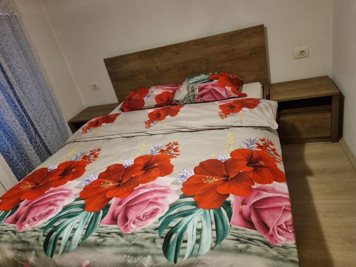 Caci Apartment Črni Kal Екстериор снимка